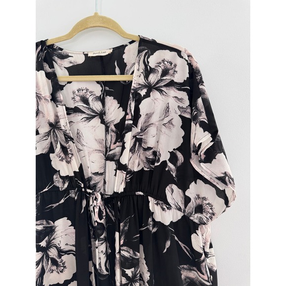 Peach Love Women's One Size Boho Black and Tan Floral Maxi Open Front Kimono - Picture 2 of 8